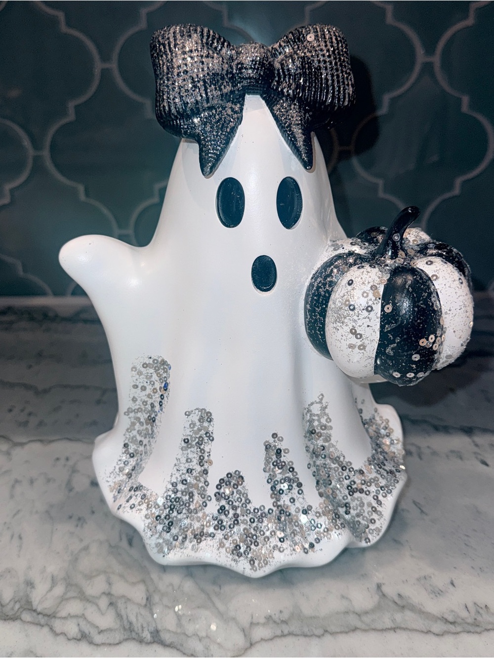 Bella Luxx White Ghost Figurine with Silver Bow and Black-Striped Pumpkin